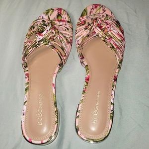 BCBGeneration Floral Sandals 🏵